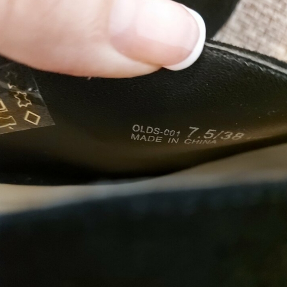 42 Gold overcome mule - Picture 4 of 5